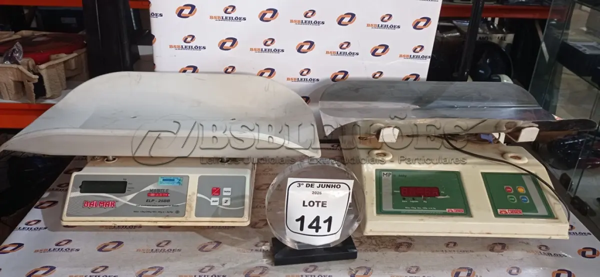 LOTE 141 - 02 BALANÇAS PEDIÁTRICAS MODELO DIVERSOS. (NO ESTADO) ATENÇÃO! FAZER A VISITAÇÃO ANTES DE ARREMATAR, NÃO SABEMOS SE FUNCIONA, LEILÃO NÃO TEM GARANTIA E NEM DEVOLUÇÃO, SUJEITO A POSSÍVEIS AVARIAS VISÍVEIS/OCULTAS E/OU AUSÊNCIA DE COMPONENTES.