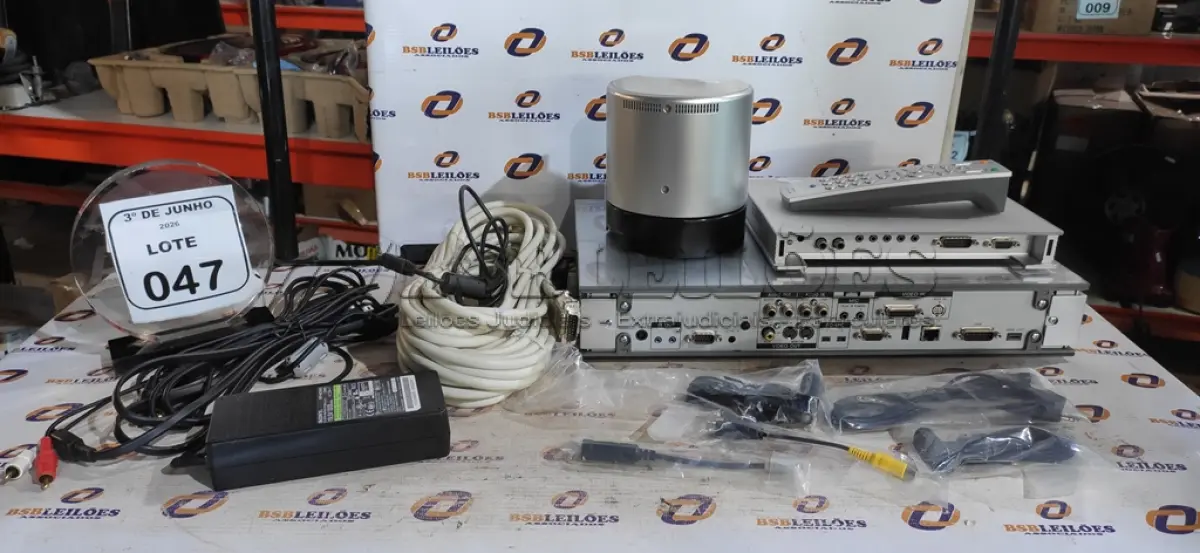 LOTE 047 - 01 KIT DE VIDEOCONFERÊNCIA MODELO IPELA PCS-G50 MARCA SONY. (NO ESTADO) ATENÇÃO! FAZER A VISITAÇÃO ANTES DE ARREMATAR, NÃO SABEMOS SE FUNCIONA, LEILÃO NÃO TEM GARANTIA E NEM DEVOLUÇÃO, SUJEITO A POSSÍVEIS AVARIAS VISÍVEIS/OCULTAS E/OU AUSÊNCIA DE COMPONENTES.