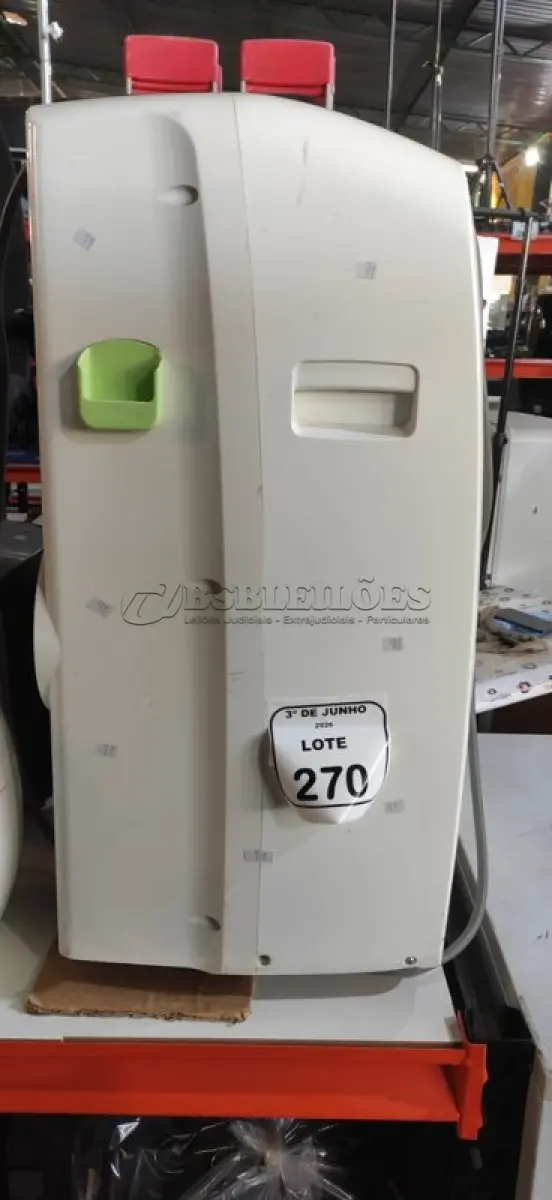 LOTE 270 - 01 AR CONDICIONADO PORTATIL 12000 BTU/H MARCA CONSUL. (NO ESTADO) ATENÇÃO! FAZER A VISITAÇÃO ANTES DE ARREMATAR, NÃO SABEMOS SE FUNCIONA, LEILÃO NÃO TEM GARANTIA E NEM DEVOLUÇÃO, SUJEITO A POSSÍVEIS AVARIAS VISÍVEIS/OCULTAS E/OU AUSÊNCIA DE COMPONENTES.