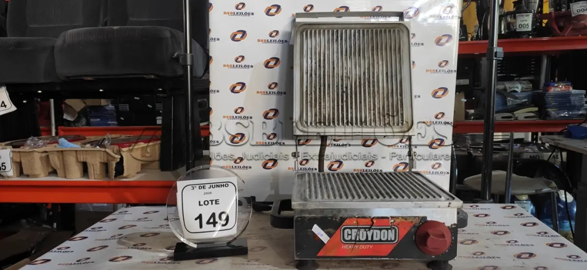 LOTE 149 - 01 CHAPA DE ALIMENTOS 220V MARCA CROYDON. (NO ESTADO) ATENÇÃO! FAZER A VISITAÇÃO ANTES DE ARREMATAR, NÃO SABEMOS SE FUNCIONA, LEILÃO NÃO TEM GARANTIA E NEM DEVOLUÇÃO, SUJEITO A POSSÍVEIS AVARIAS VISÍVEIS/OCULTAS E/OU AUSÊNCIA DE COMPONENTES.