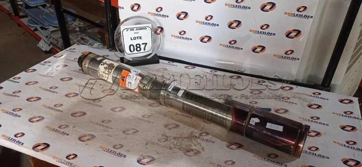 LOTE 087 - 01 BOMBA SUBMERSA BIVOLT 60HZ MODELO 35G-JD2-06 MARCA LUKMA. (NO ESTADO) ATENÇÃO! FAZER A VISITAÇÃO ANTES DE ARREMATAR, NÃO SABEMOS SE FUNCIONA, LEILÃO NÃO TEM GARANTIA E NEM DEVOLUÇÃO, SUJEITO A POSSÍVEIS AVARIAS VISÍVEIS/OCULTAS E/OU AUSÊNCIA DE COMPONENTES.