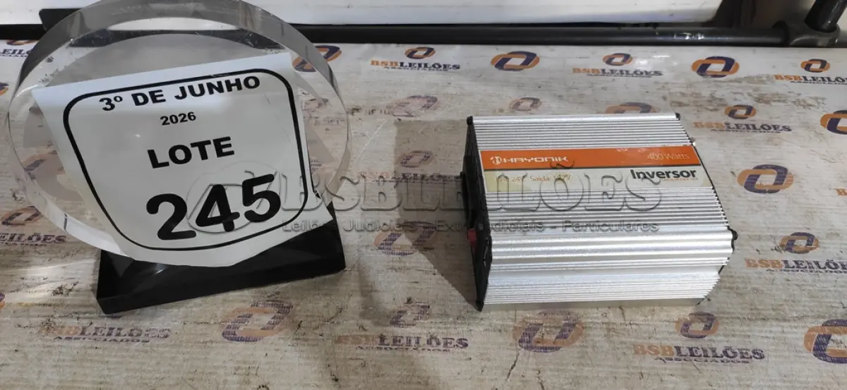 LOTE 245 - 01 INVERSOR DE ONDA MODIFICADA 400WATTS ENTRADA 24V E SAÍDA 127V. (NO ESTADO) ATENÇÃO! FAZER A VISITAÇÃO ANTES DE ARREMATAR, NÃO SABEMOS SE FUNCIONA, LEILÃO NÃO TEM GARANTIA E NEM DEVOLUÇÃO, SUJEITO A POSSÍVEIS AVARIAS VISÍVEIS/OCULTAS E/OU AUSÊNCIA DE COMPONENTES.