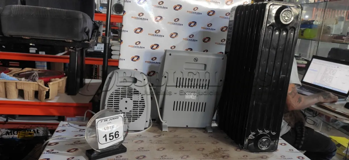 LOTE 156 - 03 AQUECEDORES DE MODELOS DIVERSOS MARCA MONDIAL. (NO ESTADO) ATENÇÃO! FAZER A VISITAÇÃO ANTES DE ARREMATAR, NÃO SABEMOS SE FUNCIONA, LEILÃO NÃO TEM GARANTIA E NEM DEVOLUÇÃO, SUJEITO A POSSÍVEIS AVARIAS VISÍVEIS/OCULTAS E/OU AUSÊNCIA DE COMPONENTES.
