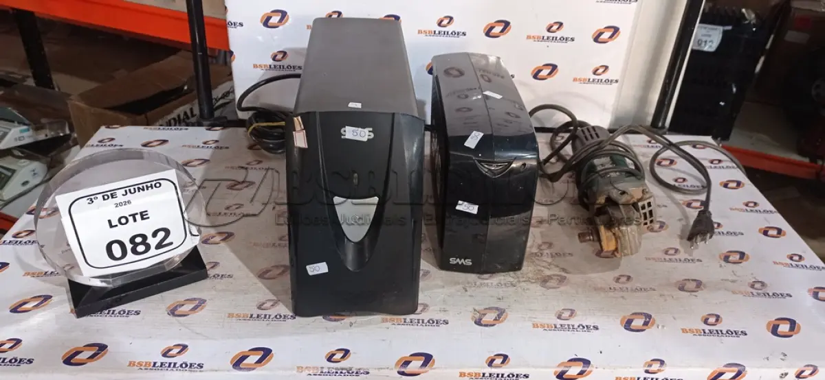 LOTE 082 - 01 ESMERILHADEIRA MARCA MAKITA E 02 NOBREAKS DE MARCAS E MODELOS DIVERSOS. (NO ESTADO) ATENÇÃO! FAZER A VISITAÇÃO ANTES DE ARREMATAR, NÃO SABEMOS SE FUNCIONA, LEILÃO NÃO TEM GARANTIA E NEM DEVOLUÇÃO, SUJEITO A POSSÍVEIS AVARIAS VISÍVEIS/OCULTAS E/OU AUSÊNCIA DE COMPONENTES.