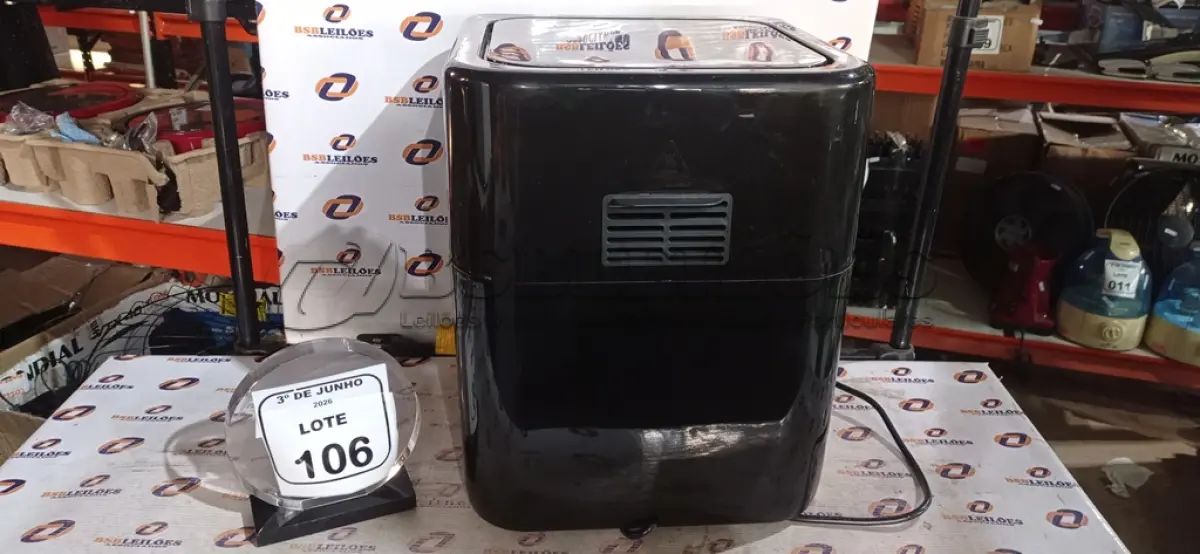 LOTE 106 - 01 AIR FRYER/FORNO 12L 220V MARCA MONDIAL. (NO ESTADO) ATENÇÃO! FAZER A VISITAÇÃO ANTES DE ARREMATAR, NÃO SABEMOS SE FUNCIONA, LEILÃO NÃO TEM GARANTIA E NEM DEVOLUÇÃO, SUJEITO A POSSÍVEIS AVARIAS VISÍVEIS/OCULTAS E/OU AUSÊNCIA DE COMPONENTES.