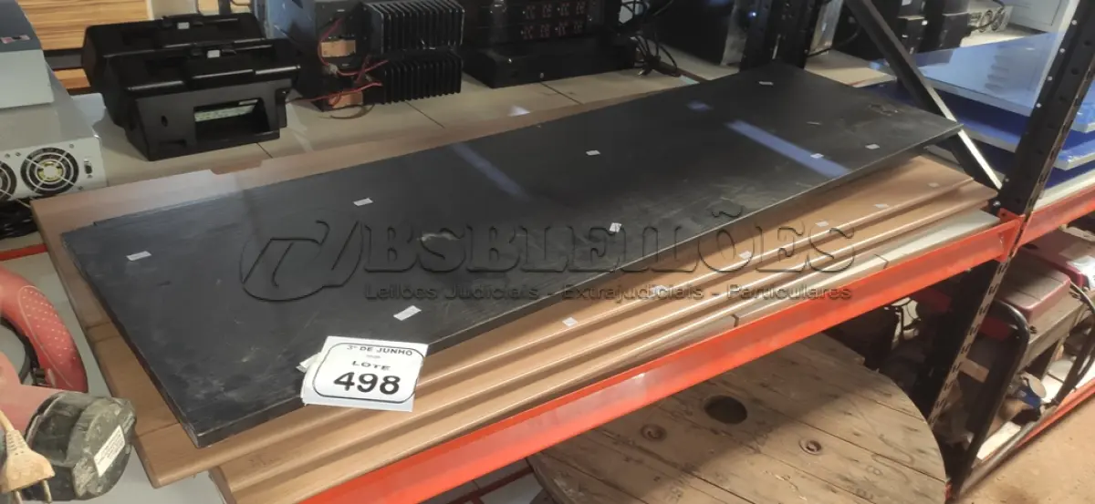 LOTE 498 - 06 PEÇAS DE MADEIRA DE TAMANHOS DIVERSOS. (NO ESTADO) ATENÇÃO! FAZER A VISITAÇÃO ANTES DE ARREMATAR, NÃO SABEMOS SE FUNCIONA, LEILÃO NÃO TEM GARANTIA E NEM DEVOLUÇÃO, SUJEITO A POSSÍVEIS AVARIAS VISÍVEIS/OCULTAS E/OU AUSÊNCIA DE COMPONENTES.