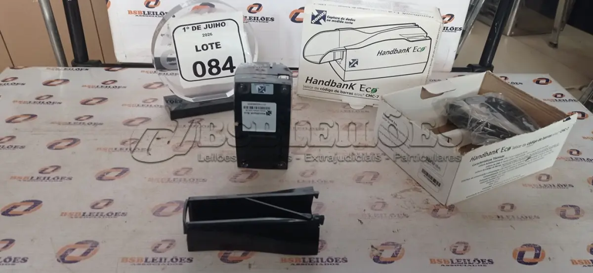 LOTE 084 - 02 LEITORES SEMI AUTOMÁTICOS PARA CHEQUES E CÓDIGO DE BARRAS MARCA HANDBANK. (NO ESTADO) ATENÇÃO! FAZER A VISITAÇÃO ANTES DE ARREMATAR, NÃO SABEMOS SE FUNCIONA, LEILÃO NÃO TEM GARANTIA E NEM DEVOLUÇÃO, SUJEITO A POSSÍVEIS AVARIAS VISÍVEIS/OCULTAS E/OU AUSÊNCIA DE COMPONENTES.