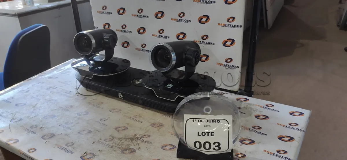 LOTE 003 - 01 SISTEMA DE VIDEOCONFERÊNCIA MARCA HUAWEI. (NO ESTADO) ATENÇÃO! FAZER A VISITAÇÃO ANTES DE ARREMATAR, NÃO SABEMOS SE FUNCIONA, LEILÃO NÃO TEM GARANTIA E NEM DEVOLUÇÃO, SUJEITO A POSSÍVEIS AVARIAS VISÍVEIS/OCULTAS E/OU AUSÊNCIA DE COMPONENTES.