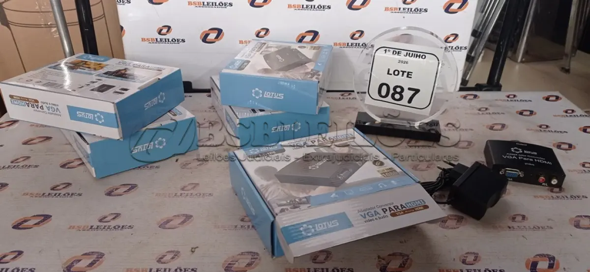 LOTE 087 - 05 ADAPTADORES CONVERSOR VGA PARA HDMI MARCA LOTUS. (NO ESTADO) ATENÇÃO! FAZER A VISITAÇÃO ANTES DE ARREMATAR, NÃO SABEMOS SE FUNCIONA, LEILÃO NÃO TEM GARANTIA E NEM DEVOLUÇÃO, SUJEITO A POSSÍVEIS AVARIAS VISÍVEIS/OCULTAS E/OU AUSÊNCIA DE COMPONENTES.