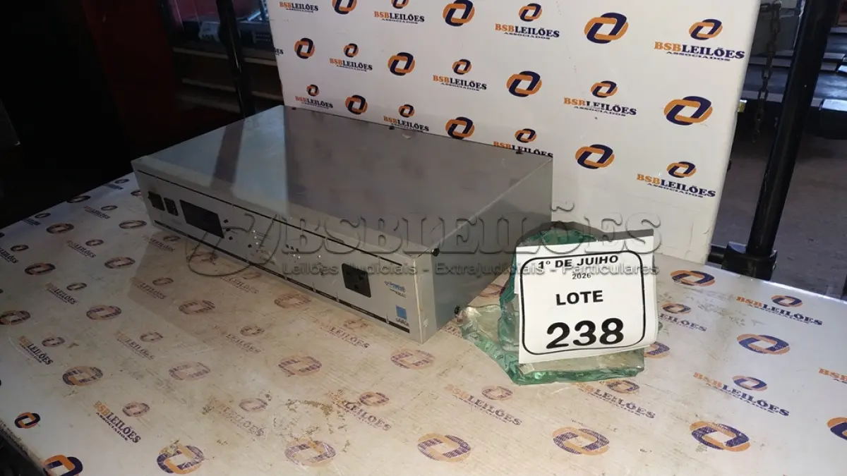 LOTE 238 - 01 MÓDULO DE AUTOMAÇÃO DE CONTROLE MODELO CRYSTAL 2.500 MARCA SAVAGE. (NO ESTADO) ATENÇÃO! FAZER A VISITAÇÃO ANTES DE ARREMATAR, NÃO SABEMOS SE FUNCIONA, LEILÃO NÃO TEM GARANTIA E NEM DEVOLUÇÃO, SUJEITO A POSSÍVEIS AVARIAS VISÍVEIS/OCULTAS E/OU AUSÊNCIA DE COMPONENTES.