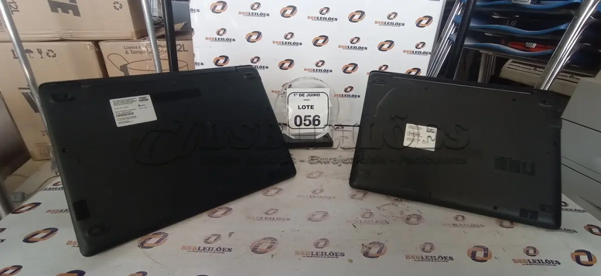 LOTE 056 - 02 NOTEBOOKS MARCA POSITIVO PARA RETIRADA DE PEÇAS. (NO ESTADO) ATENÇÃO! FAZER A VISITAÇÃO ANTES DE ARREMATAR, NÃO SABEMOS SE FUNCIONA, LEILÃO NÃO TEM GARANTIA E NEM DEVOLUÇÃO, SUJEITO A POSSÍVEIS AVARIAS VISÍVEIS/OCULTAS E/OU AUSÊNCIA DE COMPONENTES.