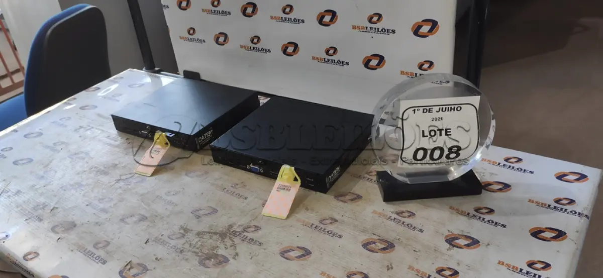 LOTE 008 - 02 MINIS PC MARCA DATEN. (NO ESTADO) ATENÇÃO! FAZER A VISITAÇÃO ANTES DE ARREMATAR, NÃO SABEMOS SE FUNCIONA, LEILÃO NÃO TEM GARANTIA E NEM DEVOLUÇÃO, SUJEITO A POSSÍVEIS AVARIAS VISÍVEIS/OCULTAS E/OU AUSÊNCIA DE COMPONENTES.