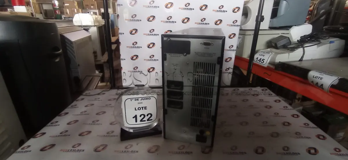 LOTE 122 - 01 NOBREAK DE 1684VA MARCA SMS. (NO ESTADO) ATENÇÃO! FAZER A VISITAÇÃO ANTES DE ARREMATAR, NÃO SABEMOS SE FUNCIONA, LEILÃO NÃO TEM GARANTIA E NEM DEVOLUÇÃO, SUJEITO A POSSÍVEIS AVARIAS VISÍVEIS/OCULTAS E/OU AUSÊNCIA DE COMPONENTES.