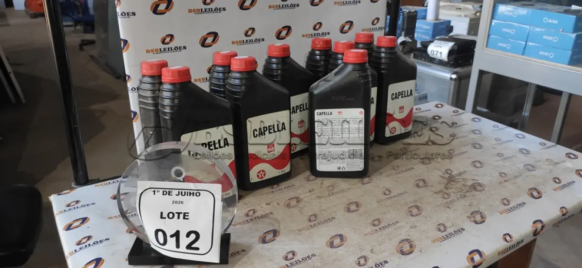 LOTE 012 - 10 GALÕES DE ÓLEO LUBRIFICANTE MINERAL PARA COMPRESSORES DE REFRIGERAÇÃO ISO 68 DE 1L CADA MARCA TEXACO. (NO ESTADO) ATENÇÃO! FAZER A VISITAÇÃO ANTES DE ARREMATAR, NÃO SABEMOS SE FUNCIONA, LEILÃO NÃO TEM GARANTIA E NEM DEVOLUÇÃO, SUJEITO A POSSÍVEIS AVARIAS VISÍVEIS/OCULTAS E/OU AUSÊNCIA DE COMPONENTES.