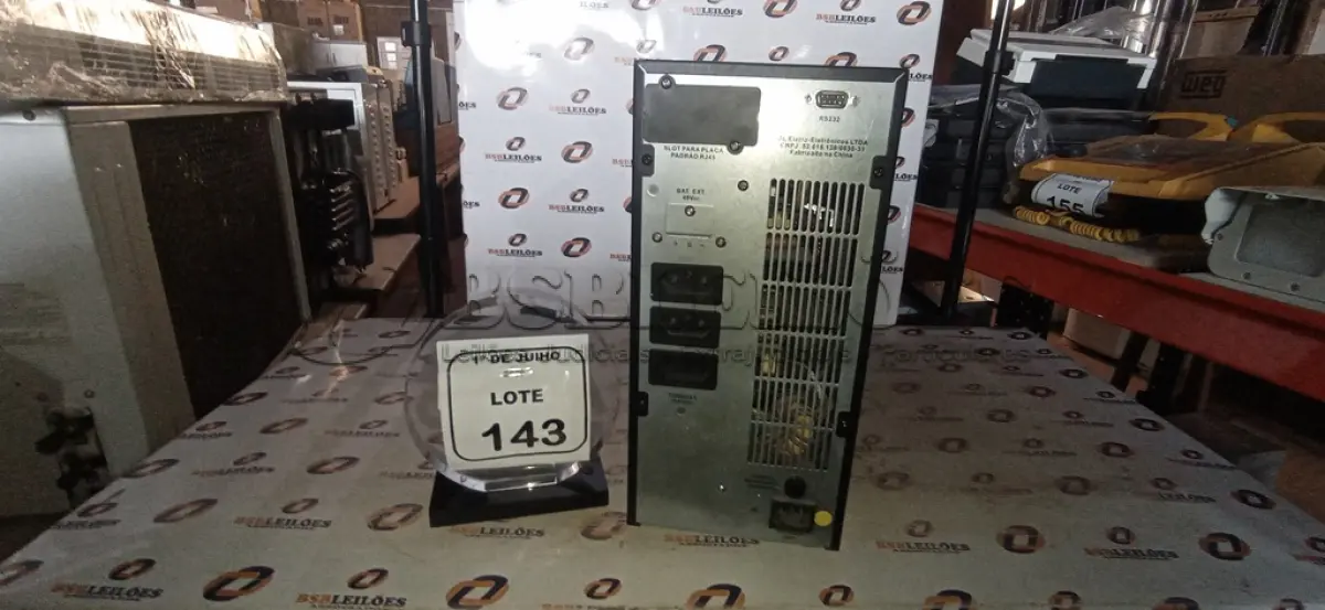 LOTE 143 - 01 NOBREAK DE 1684VA MARCA SMS. (NO ESTADO) ATENÇÃO! FAZER A VISITAÇÃO ANTES DE ARREMATAR, NÃO SABEMOS SE FUNCIONA, LEILÃO NÃO TEM GARANTIA E NEM DEVOLUÇÃO, SUJEITO A POSSÍVEIS AVARIAS VISÍVEIS/OCULTAS E/OU AUSÊNCIA DE COMPONENTES.