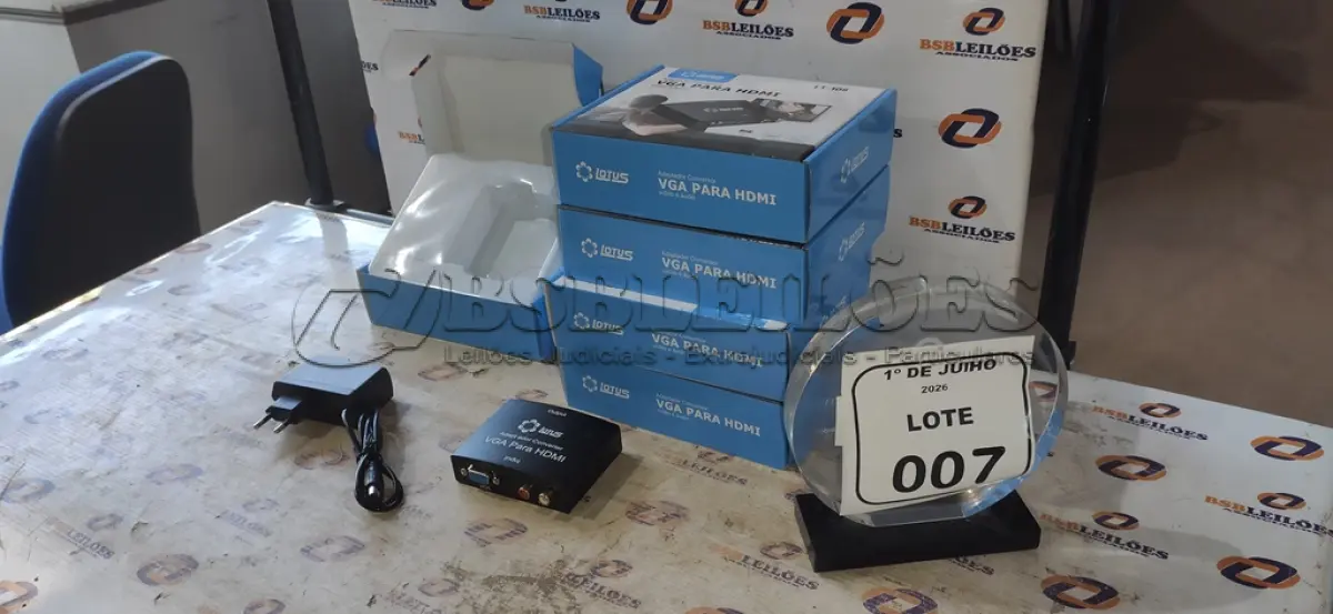 LOTE 007 - 05 ADAPTADORES CONVERSOR VGA PARA HDMI MARCA LOTUS. (NO ESTADO) ATENÇÃO! FAZER A VISITAÇÃO ANTES DE ARREMATAR, NÃO SABEMOS SE FUNCIONA, LEILÃO NÃO TEM GARANTIA E NEM DEVOLUÇÃO, SUJEITO A POSSÍVEIS AVARIAS VISÍVEIS/OCULTAS E/OU AUSÊNCIA DE COMPONENTES.