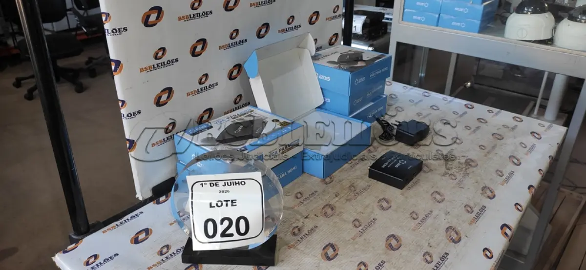 LOTE 020 - 06 ADAPTADORES CONVERSOR VGA PARA HDMI MARCA LOTUS. (NO ESTADO) ATENÇÃO! FAZER A VISITAÇÃO ANTES DE ARREMATAR, NÃO SABEMOS SE FUNCIONA, LEILÃO NÃO TEM GARANTIA E NEM DEVOLUÇÃO, SUJEITO A POSSÍVEIS AVARIAS VISÍVEIS/OCULTAS E/OU AUSÊNCIA DE COMPONENTES.