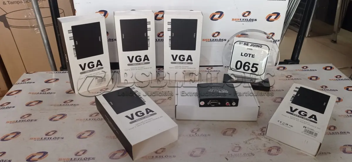 LOTE 065 - 05 ADAPTADORES CONVERSOR VGA PARA HDM. (NO ESTADO) ATENÇÃO! FAZER A VISITAÇÃO ANTES DE ARREMATAR, NÃO SABEMOS SE FUNCIONA, LEILÃO NÃO TEM GARANTIA E NEM DEVOLUÇÃO, SUJEITO A POSSÍVEIS AVARIAS VISÍVEIS/OCULTAS E/OU AUSÊNCIA DE COMPONENTES.