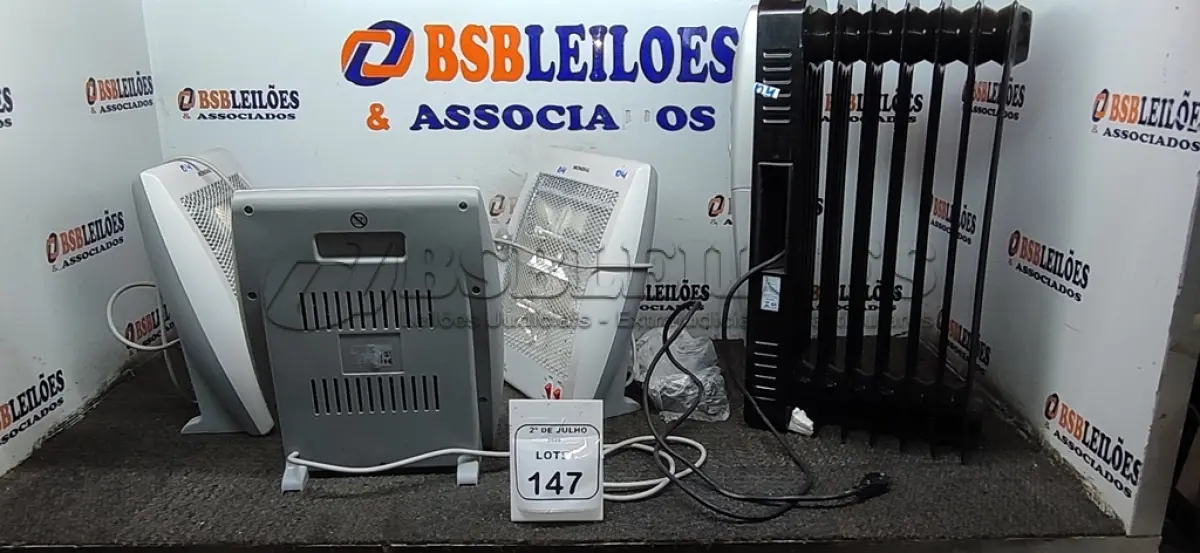 LOTE 147 - 04 AQUECEDORES DE MODELOS DIVERSOS MARCA MONDIAL. (NO ESTADO) ATENÇÃO! FAZER A VISITAÇÃO ANTES DE ARREMATAR, NÃO SABEMOS SE FUNCIONA, LEILÃO NÃO TEM GARANTIA E NEM DEVOLUÇÃO, SUJEITO A POSSÍVEIS AVARIAS VISÍVEIS/OCULTAS E/OU AUSÊNCIA DE COMPONENTES.