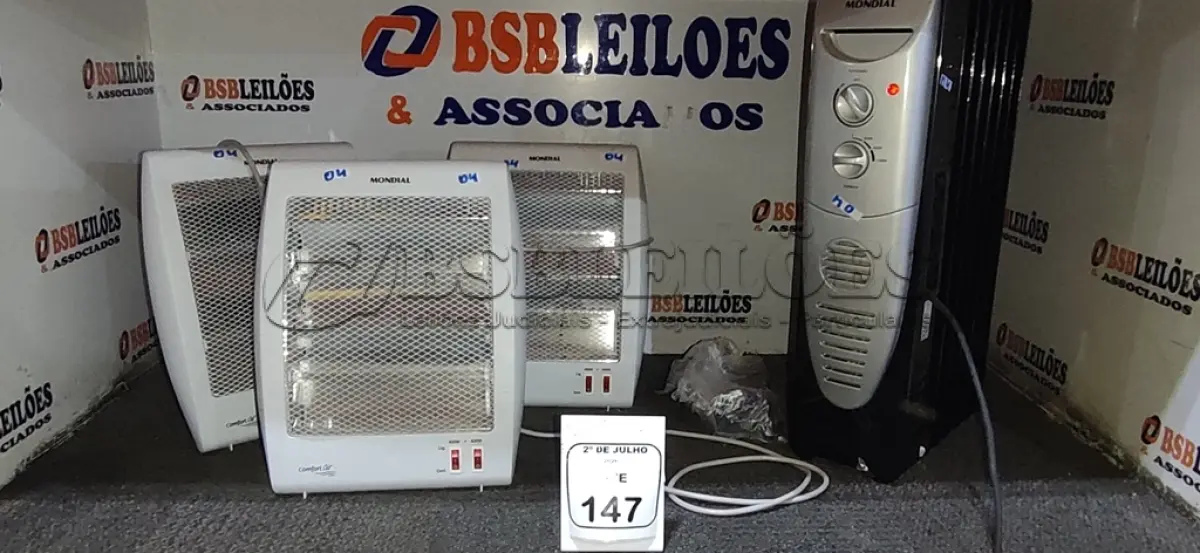 LOTE 147 - 04 AQUECEDORES DE MODELOS DIVERSOS MARCA MONDIAL. (NO ESTADO) ATENÇÃO! FAZER A VISITAÇÃO ANTES DE ARREMATAR, NÃO SABEMOS SE FUNCIONA, LEILÃO NÃO TEM GARANTIA E NEM DEVOLUÇÃO, SUJEITO A POSSÍVEIS AVARIAS VISÍVEIS/OCULTAS E/OU AUSÊNCIA DE COMPONENTES.