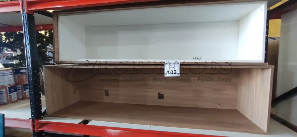 LOTE 102 - 02 NICHOS AÉREOS EM MADEIRA. (NO ESTADO) ATENÇÃO! FAZER A VISITAÇÃO ANTES DE ARREMATAR, NÃO SABEMOS SE FUNCIONA, LEILÃO NÃO TEM GARANTIA E NEM DEVOLUÇÃO, SUJEITO A POSSÍVEIS AVARIAS VISÍVEIS/OCULTAS E/OU AUSÊNCIA DE COMPONENTES.