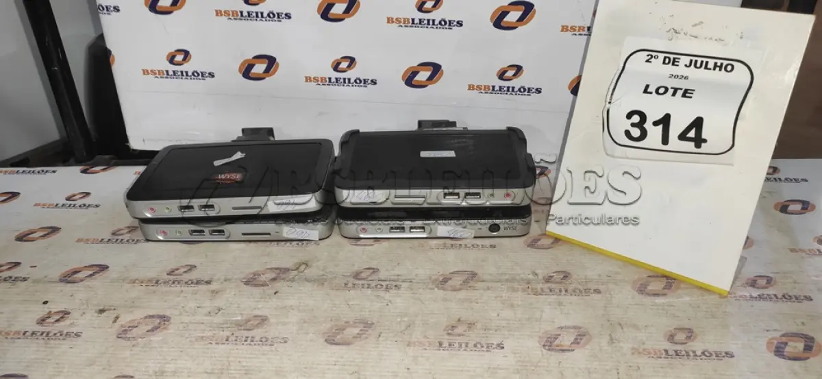 LOTE 314 - 04 MINIS COMPUTADORES TERMINAIS MARCA WYSE SEM FONTE. (NO ESTADO) ATENÇÃO! FAZER A VISITAÇÃO ANTES DE ARREMATAR, NÃO SABEMOS SE FUNCIONA, LEILÃO NÃO TEM GARANTIA E NEM DEVOLUÇÃO, SUJEITO A POSSÍVEIS AVARIAS VISÍVEIS/OCULTAS E/OU AUSÊNCIA DE COMPONENTES.