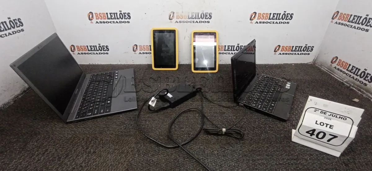 LOTE 407 - 02 TABLETS MARCA CCE E 02 NOTEBOOKS MARCAS LENOVO E HP COM 01 FONTE. (NO ESTADO) ATENÇÃO! FAZER A VISITAÇÃO ANTES DE ARREMATAR, NÃO SABEMOS SE FUNCIONA, LEILÃO NÃO TEM GARANTIA E NEM DEVOLUÇÃO, SUJEITO A POSSÍVEIS AVARIAS VISÍVEIS/OCULTAS E/OU AUSÊNCIA DE COMPONENTES.