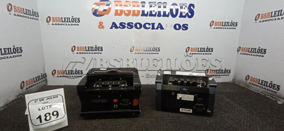 LOTE 189 - 02 MÁQUINAS DE CONTAR CÉDULA. (NO ESTADO) ATENÇÃO! FAZER A VISITAÇÃO ANTES DE ARREMATAR, NÃO SABEMOS SE FUNCIONA, LEILÃO NÃO TEM GARANTIA E NEM DEVOLUÇÃO, SUJEITO A POSSÍVEIS AVARIAS VISÍVEIS/OCULTAS E/OU AUSÊNCIA DE COMPONENTES.