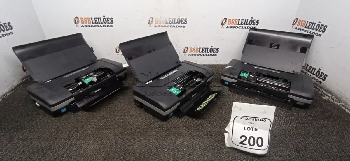 LOTE 200 - 03 IMPRESSORAS PORTÁTEIS DE MESA MODELO H470 MARCA HP. (NO ESTADO) ATENÇÃO! FAZER A VISITAÇÃO ANTES DE ARREMATAR, NÃO SABEMOS SE FUNCIONA, LEILÃO NÃO TEM GARANTIA E NEM DEVOLUÇÃO, SUJEITO A POSSÍVEIS AVARIAS VISÍVEIS/OCULTAS E/OU AUSÊNCIA DE COMPONENTES.
