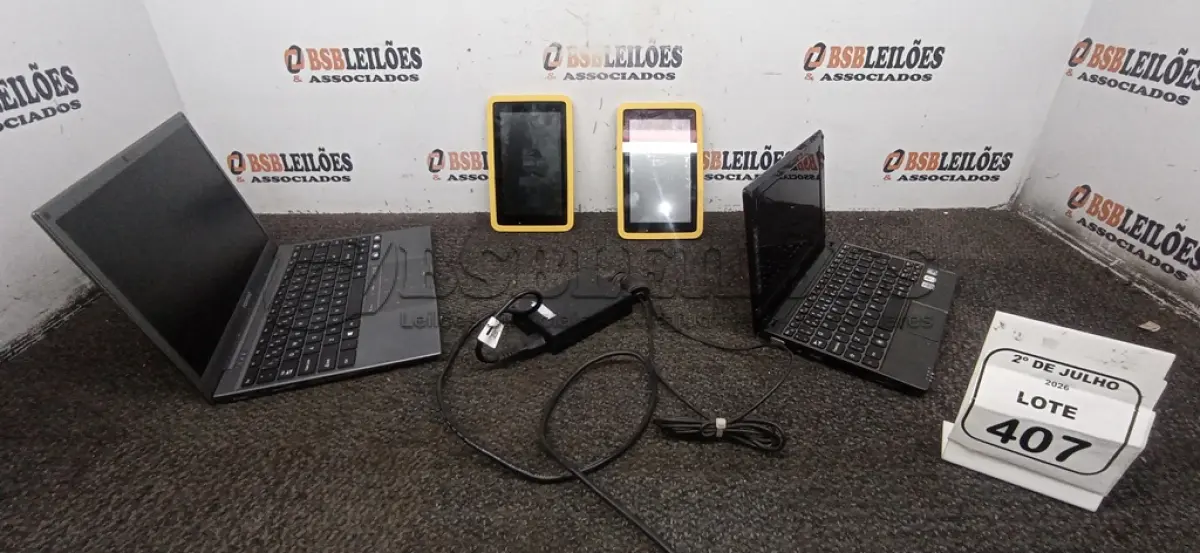 LOTE 407 - 02 TABLETS MARCA CCE E 02 NOTEBOOKS MARCAS LENOVO E HP COM 01 FONTE. (NO ESTADO) ATENÇÃO! FAZER A VISITAÇÃO ANTES DE ARREMATAR, NÃO SABEMOS SE FUNCIONA, LEILÃO NÃO TEM GARANTIA E NEM DEVOLUÇÃO, SUJEITO A POSSÍVEIS AVARIAS VISÍVEIS/OCULTAS E/OU AUSÊNCIA DE COMPONENTES.