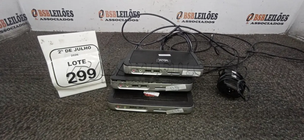 LOTE 299 - 03 MINIS COMPUTADORES TERMINAIS MARCA WYSE. (NO ESTADO) ATENÇÃO! FAZER A VISITAÇÃO ANTES DE ARREMATAR, NÃO SABEMOS SE FUNCIONA, LEILÃO NÃO TEM GARANTIA E NEM DEVOLUÇÃO, SUJEITO A POSSÍVEIS AVARIAS VISÍVEIS/OCULTAS E/OU AUSÊNCIA DE COMPONENTES.