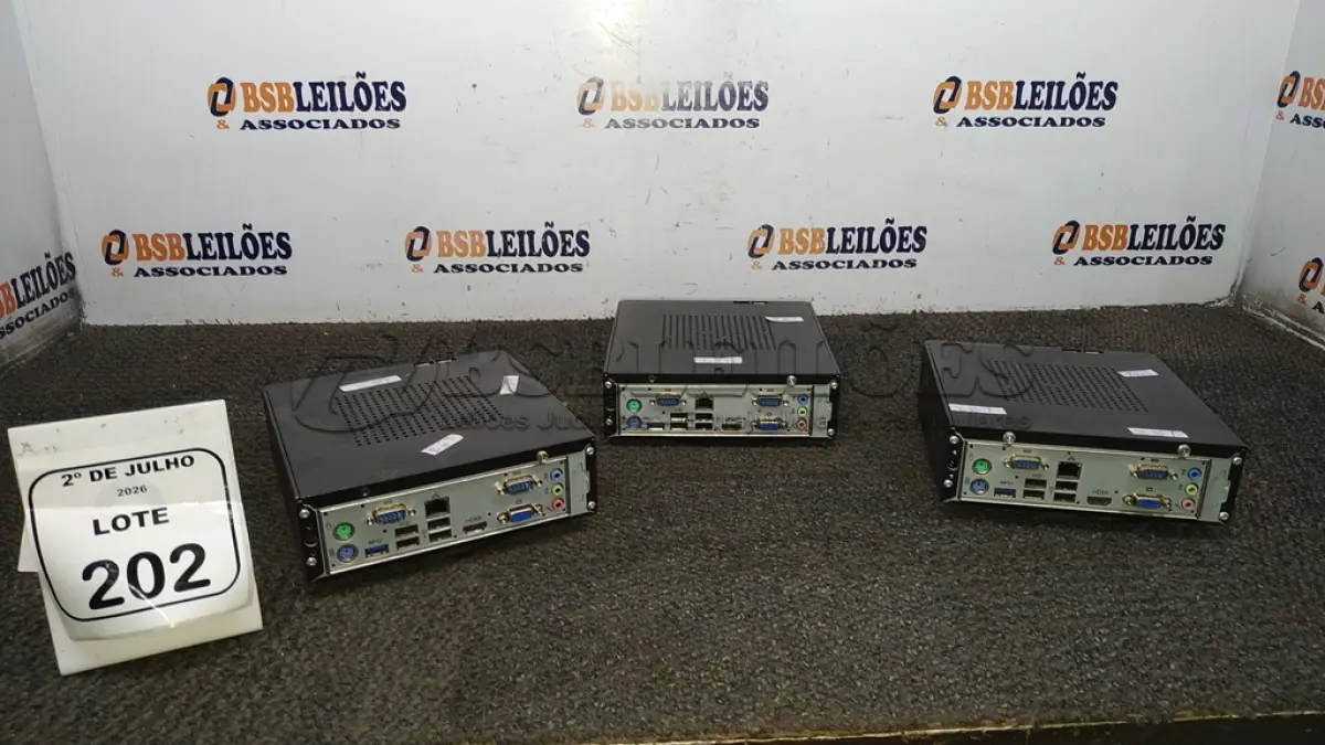 LOTE 202 - 03 MINIS PC CORE I3 MARCA ELGIN. (NO ESTADO) ATENÇÃO! FAZER A VISITAÇÃO ANTES DE ARREMATAR, NÃO SABEMOS SE FUNCIONA, LEILÃO NÃO TEM GARANTIA E NEM DEVOLUÇÃO, SUJEITO A POSSÍVEIS AVARIAS VISÍVEIS/OCULTAS E/OU AUSÊNCIA DE COMPONENTES.