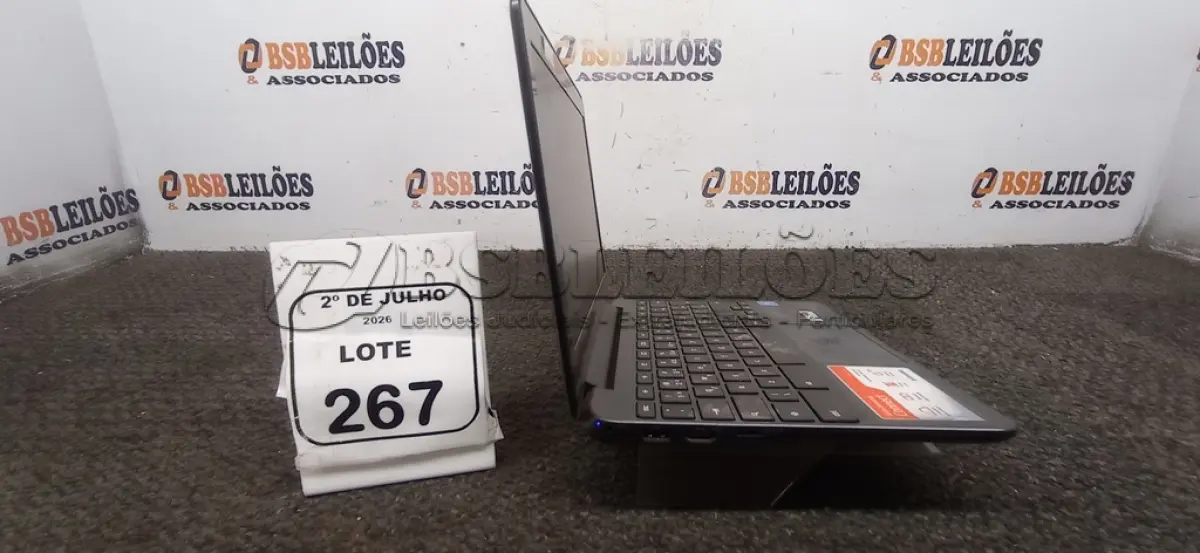 LOTE 267 - 01 CROMEBOOK LINHA CONNECT MEMÓRIA 2GB, 16GB E.MMC TELA DE 11.6’’ MARCA SAMSUNG SEM FONTE. (NO ESTADO) ATENÇÃO! FAZER A VISITAÇÃO ANTES DE ARREMATAR, NÃO SABEMOS SE FUNCIONA, LEILÃO NÃO TEM GARANTIA E NEM DEVOLUÇÃO, SUJEITO A POSSÍVEIS AVARIAS VISÍVEIS/OCULTAS E/OU AUSÊNCIA DE COMPONENTES.