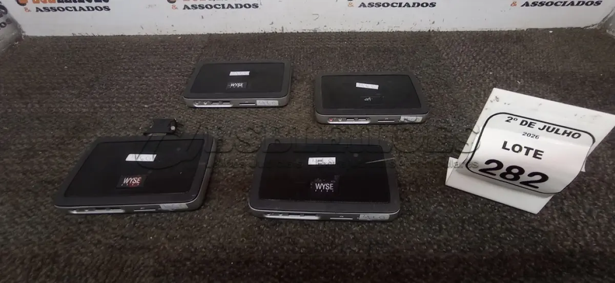 LOTE 282 - 04 MINIS COMPUTADORES TERMINAIS MARCA WYSE SEM FONTE. (NO ESTADO) ATENÇÃO! FAZER A VISITAÇÃO ANTES DE ARREMATAR, NÃO SABEMOS SE FUNCIONA, LEILÃO NÃO TEM GARANTIA E NEM DEVOLUÇÃO, SUJEITO A POSSÍVEIS AVARIAS VISÍVEIS/OCULTAS E/OU AUSÊNCIA DE COMPONENTES.