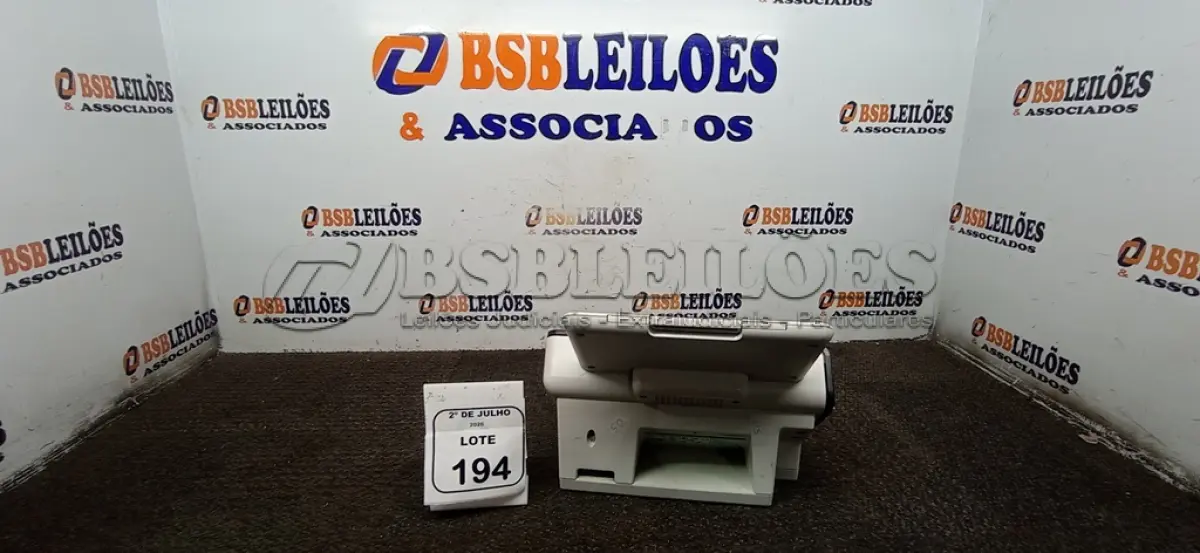 LOTE 194 - 01 SCANNER MODELO I1150 MARCA KODAK. (NO ESTADO) ATENÇÃO! FAZER A VISITAÇÃO ANTES DE ARREMATAR, NÃO SABEMOS SE FUNCIONA, LEILÃO NÃO TEM GARANTIA E NEM DEVOLUÇÃO, SUJEITO A POSSÍVEIS AVARIAS VISÍVEIS/OCULTAS E/OU AUSÊNCIA DE COMPONENTES.