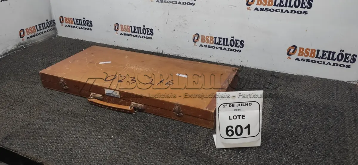 LOTE 601 - 01 PENETRÔMETRO DE SOLO. (NO ESTADO) ATENÇÃO! FAZER A VISITAÇÃO ANTES DE ARREMATAR, NÃO SABEMOS SE FUNCIONA, LEILÃO NÃO TEM GARANTIA E NEM DEVOLUÇÃO, SUJEITO A POSSÍVEIS AVARIAS VISÍVEIS/OCULTAS E/OU AUSÊNCIA DE COMPONENTES.
