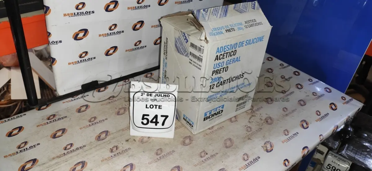 LOTE 547 - 12 BISNAGAS DE ADESIVO SILICONE PRETO 280G CADA MARCA TEK BOND. (NO ESTADO) ATENÇÃO! FAZER A VISITAÇÃO ANTES DE ARREMATAR, NÃO SABEMOS SE FUNCIONA, LEILÃO NÃO TEM GARANTIA E NEM DEVOLUÇÃO, SUJEITO A POSSÍVEIS AVARIAS VISÍVEIS/OCULTAS E/OU AUSÊNCIA DE COMPONENTES.