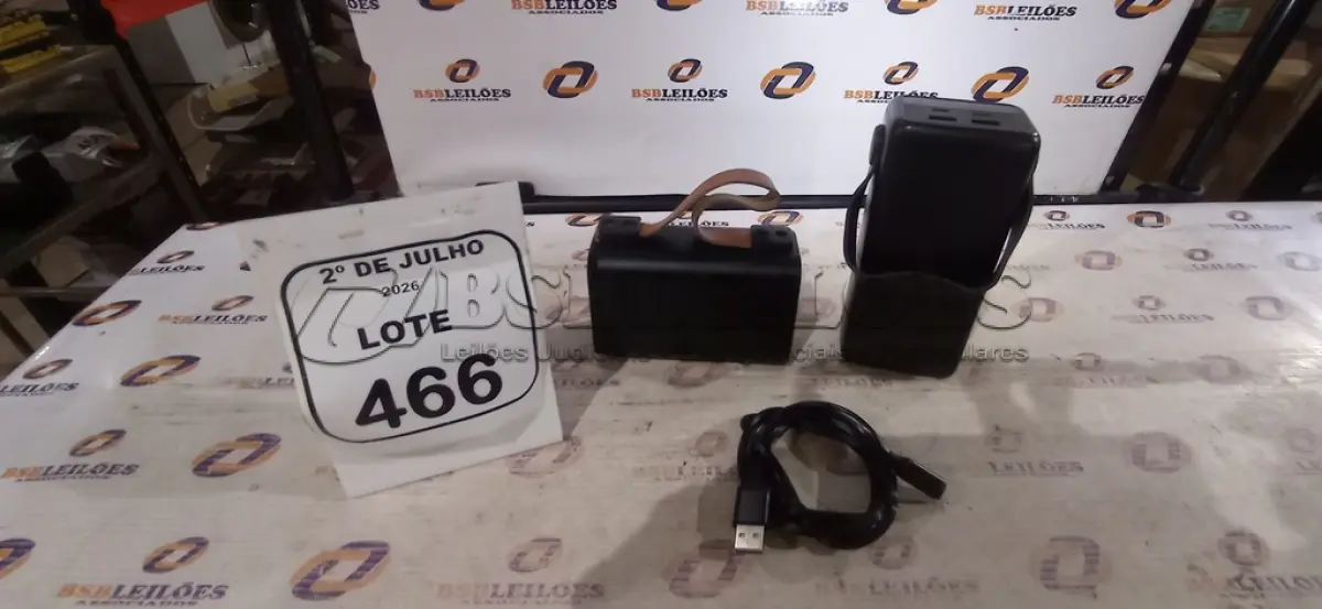 LOTE 466 - 02 POWER BANK. (NO ESTADO) ATENÇÃO! FAZER A VISITAÇÃO ANTES DE ARREMATAR, NÃO SABEMOS SE FUNCIONA, LEILÃO NÃO TEM GARANTIA E NEM DEVOLUÇÃO, SUJEITO A POSSÍVEIS AVARIAS VISÍVEIS/OCULTAS E/OU AUSÊNCIA DE COMPONENTES.