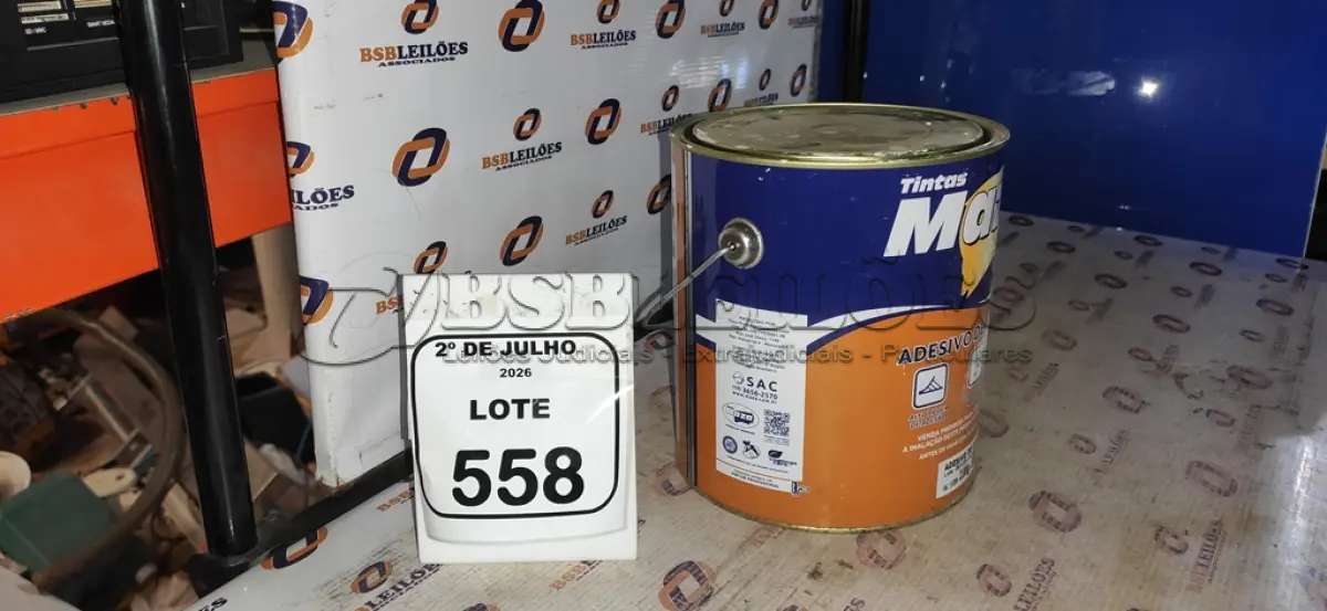 LOTE 558 - 01 LATA DE ADESIVO DE CONTATO 2,80KG MARCA MAZA. (NO ESTADO) ATENÇÃO! FAZER A VISITAÇÃO ANTES DE ARREMATAR, NÃO SABEMOS SE FUNCIONA, LEILÃO NÃO TEM GARANTIA E NEM DEVOLUÇÃO, SUJEITO A POSSÍVEIS AVARIAS VISÍVEIS/OCULTAS E/OU AUSÊNCIA DE COMPONENTES.