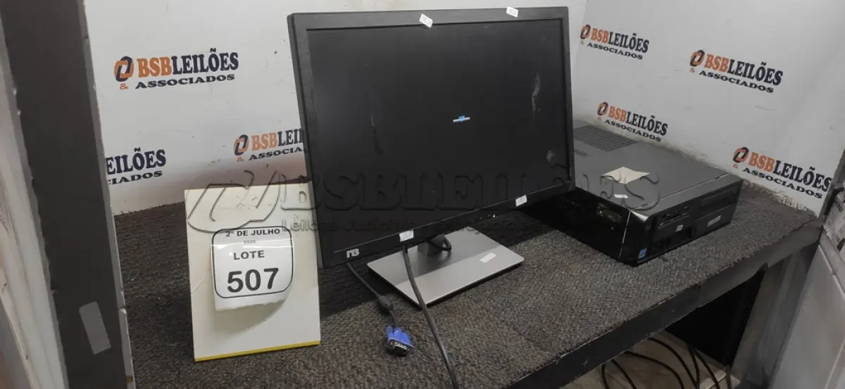 LOTE 507 - 01 MONITOR MARCA AOC E 01 CPU MARCA SAMSUNG. (NO ESTADO) ATENÇÃO! FAZER A VISITAÇÃO ANTES DE ARREMATAR, NÃO SABEMOS SE FUNCIONA, LEILÃO NÃO TEM GARANTIA E NEM DEVOLUÇÃO, SUJEITO A POSSÍVEIS AVARIAS VISÍVEIS/OCULTAS E/OU AUSÊNCIA DE COMPONENTES.