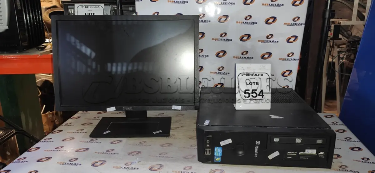 LOTE 554 - 01 MONITOR MARCA DELL E 01 CPU MARCA ITAUTEC. (NO ESTADO) ATENÇÃO! FAZER A VISITAÇÃO ANTES DE ARREMATAR, NÃO SABEMOS SE FUNCIONA, LEILÃO NÃO TEM GARANTIA E NEM DEVOLUÇÃO, SUJEITO A POSSÍVEIS AVARIAS VISÍVEIS/OCULTAS E/OU AUSÊNCIA DE COMPONENTES.