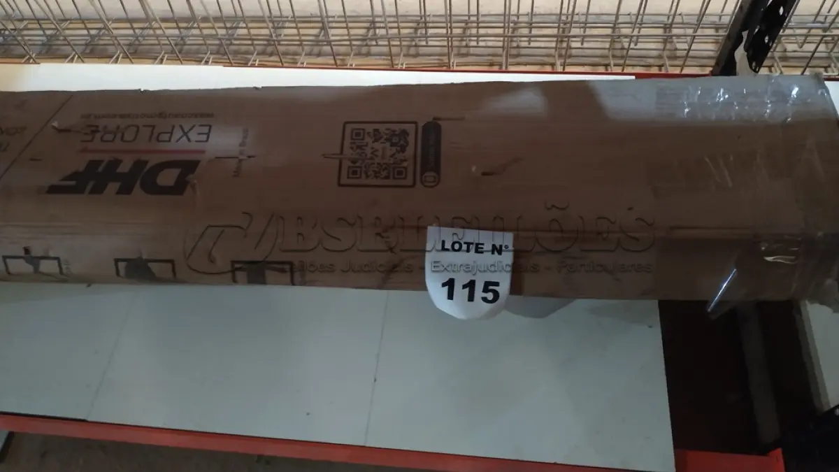 LOTE 115 - 01 CAPOTA MARÍTIMA PARA PICK-UP. (NO ESTADO, NÃO SABEMOS SE FUNCIONA. LEILÃO NÃO TEM GARANTIA E NEM DEVOLUÇÃO, SUJEITO A POSSÍVEIS AVARIAS VISÍVEIS/OCULTAS E/OU AUSÊNCIA DE COMPONENTES)