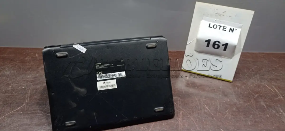 LOTE 161 - 01 CROMEBOOK LINHA CONNECT MEMORIA 2GB, 16GB E.MMC TELA DE 11.6’’ MARCA SAMSUNG SEM FONTE. (NO ESTADO) ATENÇÃO! FAZER A VISITAÇÃO ANTES DE ARREMATAR, NÃO SABEMOS SE FUNCIONA, LEILÃO NÃO TEM GARANTIA E NEM DEVOLUÇÃO, SUJEITO A POSSÍVEIS AVARIAS VISÍVEIS/OCULTAS E/OU AUSÊNCIA DE COMPONENTES.