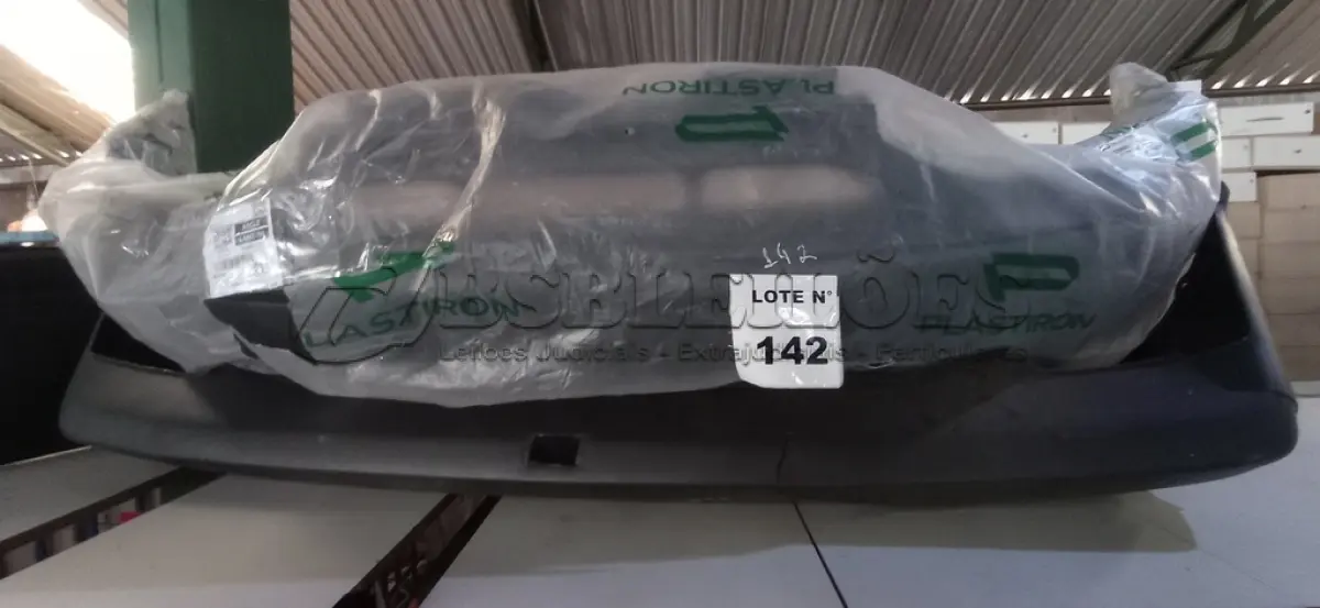 LOTE 142 - 01 PARA CHOQUE TRASEIRO DO FIAT UNO 1984 A 2004 E 01 PARA CHOQUE DIANTEIRO DO FIAT PALIO 1996 A 2000. (NO ESTADO, NÃO SABEMOS SE FUNCIONA. LEILÃO NÃO TEM GARANTIA E NEM DEVOLUÇÃO, SUJEITO A POSSÍVEIS AVARIAS VISÍVEIS/OCULTAS E/OU AUSÊNCIA DE COMPONENTES)