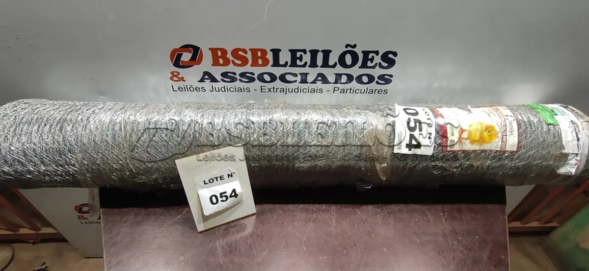 LOTE 054 - 01 TELA HEXAGONAL PINTEIRO GALVANIZADA 1" FIO 24 1,50X50 METROS - COMEP (NO ESTADO, NÃO SABEMOS SE FUNCIONA. LEILÃO NÃO TEM GARANTIA E NEM DEVOLUÇÃO, SUJEITO A POSSÍVEIS AVARIAS VISÍVEIS/OCULTAS E/OU AUSÊNCIA DE COMPONENTES)
