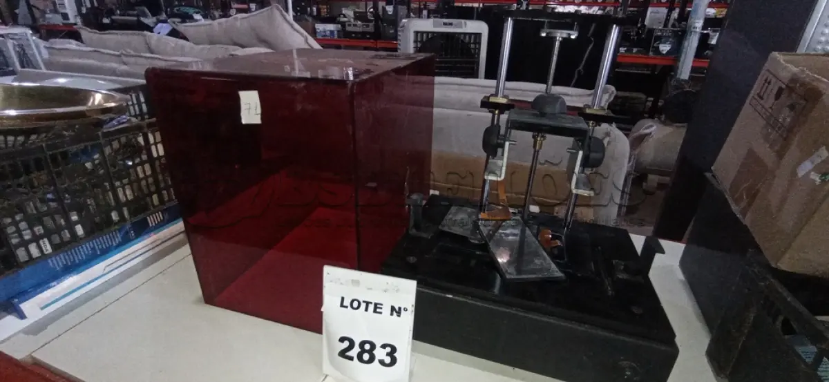 LOTE 283 - 01 IMPRESSORA 3D. (NO ESTADO) ATENÇÃO! FAZER A VISITAÇÃO ANTES DE ARREMATAR, NÃO SABEMOS SE FUNCIONA, LEILÃO NÃO TEM GARANTIA E NEM DEVOLUÇÃO, SUJEITO A POSSÍVEIS AVARIAS VISÍVEIS/OCULTAS E/OU AUSÊNCIA DE COMPONENTES.