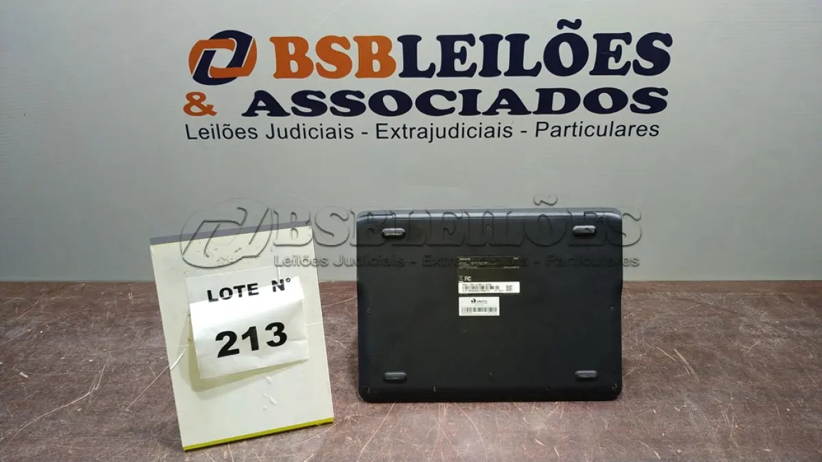 LOTE 213 - 01 CROMEBOOK LINHA CONNECT MEMORIA 2GB, 16GB E.MMC TELA DE 11.6’’ MARCA SAMSUNG SEM FONTE. (NO ESTADO) ATENÇÃO! FAZER A VISITAÇÃO ANTES DE ARREMATAR, NÃO SABEMOS SE FUNCIONA, LEILÃO NÃO TEM GARANTIA E NEM DEVOLUÇÃO, SUJEITO A POSSÍVEIS AVARIAS VISÍVEIS/OCULTAS E/OU AUSÊNCIA DE COMPONENTES.