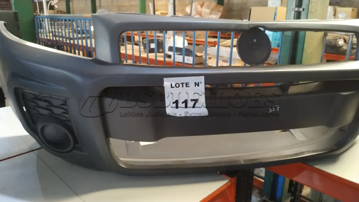 LOTE 117 - 01 PARA CHOQUE DIANTEIRO PARA FIAT STRADA WORKING 2013 A 2020. (NO ESTADO, NÃO SABEMOS SE FUNCIONA. LEILÃO NÃO TEM GARANTIA E NEM DEVOLUÇÃO, SUJEITO A POSSÍVEIS AVARIAS VISÍVEIS/OCULTAS E/OU AUSÊNCIA DE COMPONENTES)