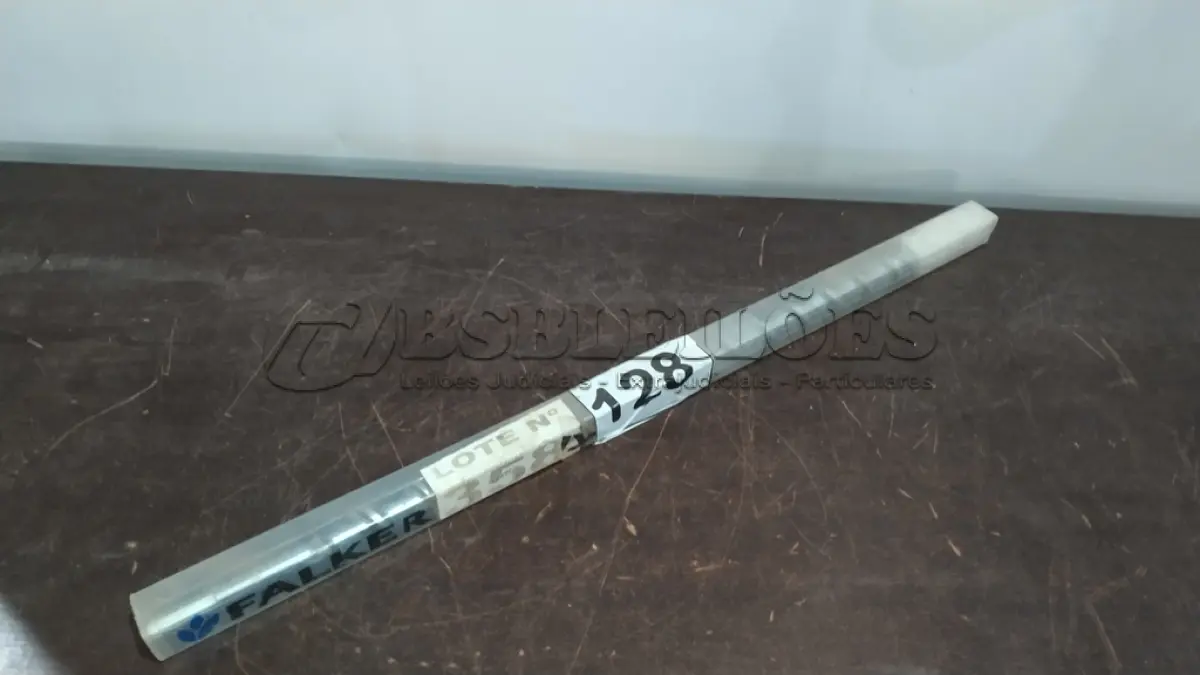 LOTE 128 - 01 BROCA PARA AMOSTRAGEM DE SOLO FALKER (NO ESTADO, NÃO SABEMOS SE FUNCIONA. LEILÃO NÃO TEM GARANTIA E NEM DEVOLUÇÃO, SUJEITO A POSSÍVEIS AVARIAS VISÍVEIS/OCULTAS E/OU AUSÊNCIA DE COMPONENTES)
