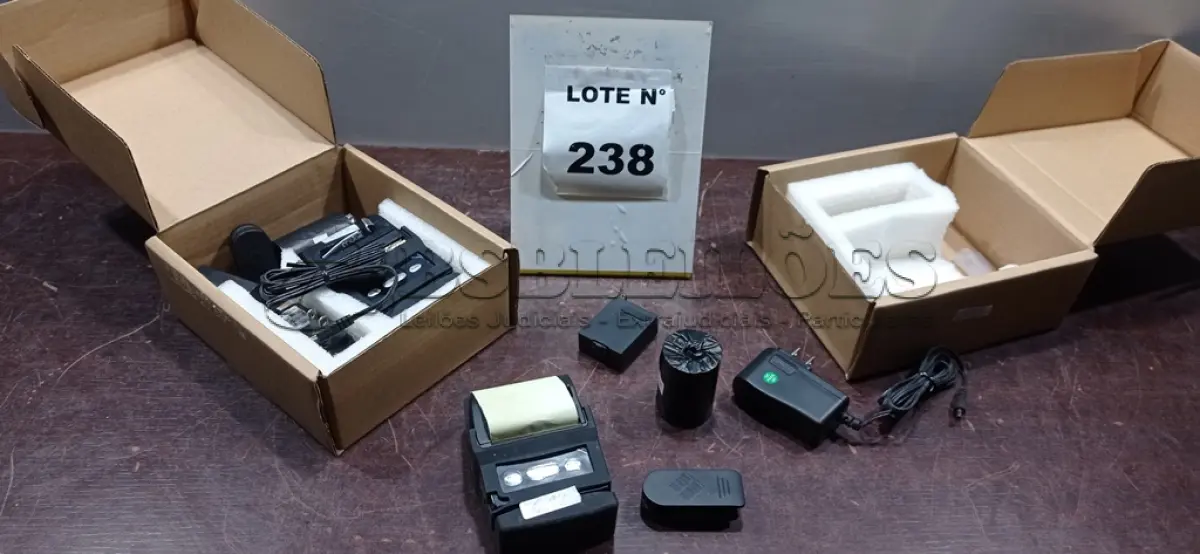 LOTE 238 - 02 IMPRESSORAS TÊRMICAS DE CUPOM.  (NO ESTADO, NÃO SABEMOS SE FUNCIONA. LEILÃO NÃO TEM GARANTIA E NEM DEVOLUÇÃO, SUJEITO A POSSÍVEIS AVARIAS VISÍVEIS/OCULTAS E/OU AUSÊNCIA DE COMPONENTES)